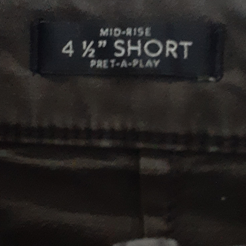 White House Black market Green Women's Shorts. Size 8 - Picture 6 of 7